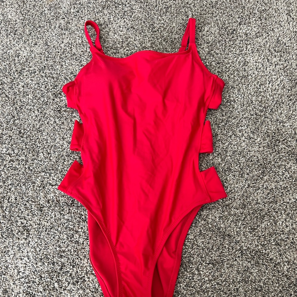 One piece swimsuit